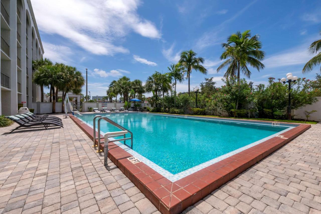 Best Western Plus North Miami-Bal Harbour Exterior foto