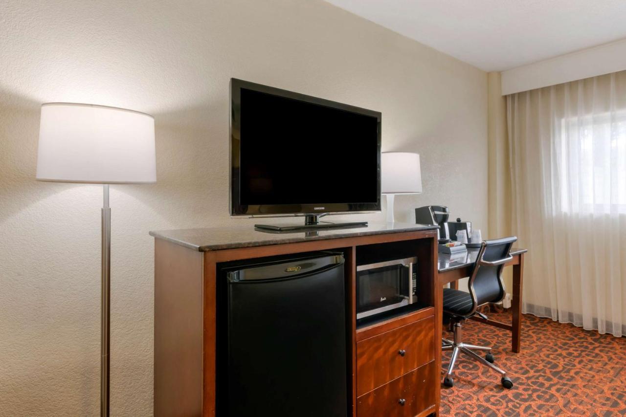 Best Western Plus North Miami-Bal Harbour Exterior foto